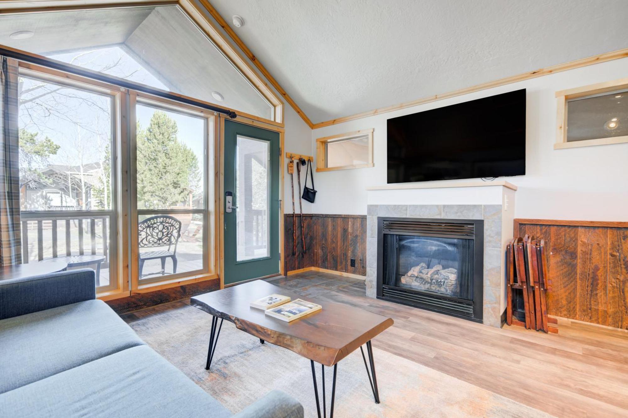 Explorer Cabins At Yellowstone West Yellowstone Exterior foto