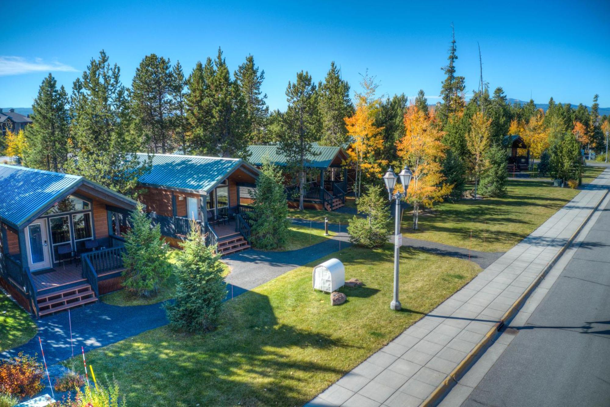 Explorer Cabins At Yellowstone West Yellowstone Exterior foto