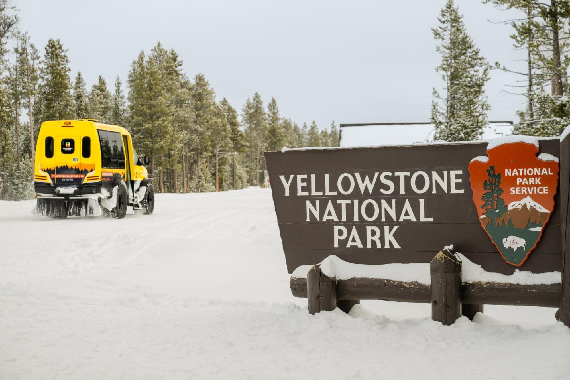 Explorer Cabins At Yellowstone West Yellowstone Exterior foto